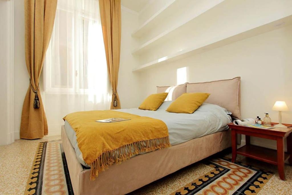 Elegant Apartment In The Heart Of Rome-Navona Area Экстерьер фото