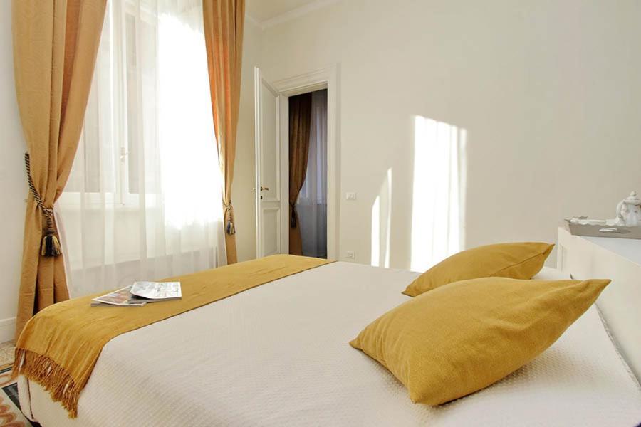 Elegant Apartment In The Heart Of Rome-Navona Area Экстерьер фото