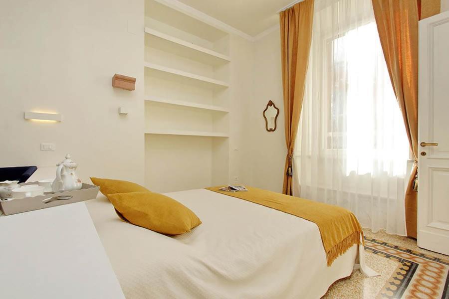 Elegant Apartment In The Heart Of Rome-Navona Area Экстерьер фото