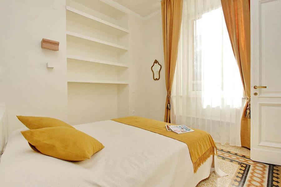 Elegant Apartment In The Heart Of Rome-Navona Area Экстерьер фото