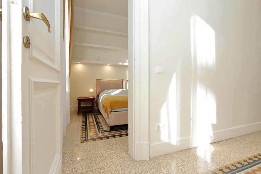 Elegant Apartment In The Heart Of Rome-Navona Area Экстерьер фото